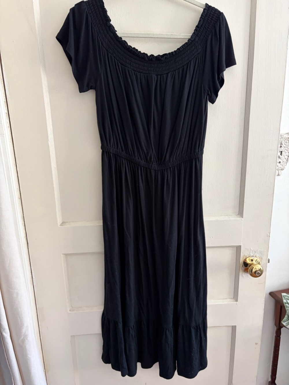 Old Navy Black Short Sleeve Midi Dress